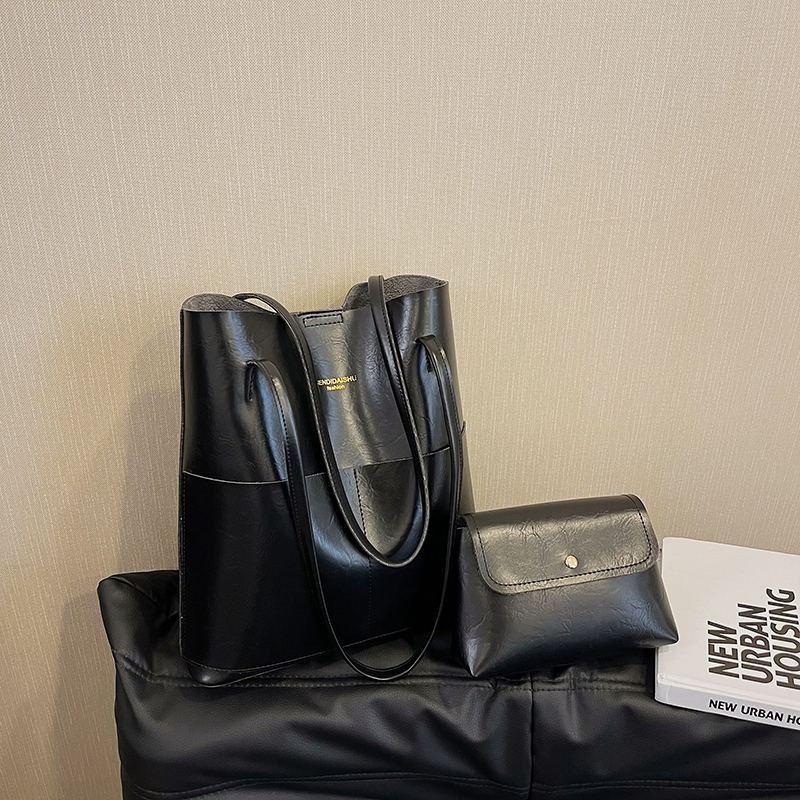 Γυναικεία Τσάντα Tote με αστικό μινιμαλισμό, PU υλικό, σχήματος κάδου, μαγνητικό κούμπωμα (PU, Tote bag, bucket-type, magnetic buckle, urban minimalist design)