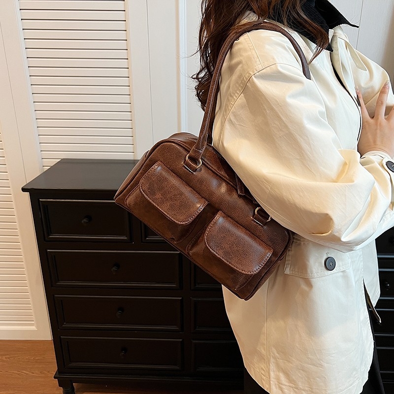 PU torba za ispod pazuha s zatvaračem, horizontalni kvadratni oblik, poliester podstava, unutarnja džep sa zatvaračem i džep za mobitel