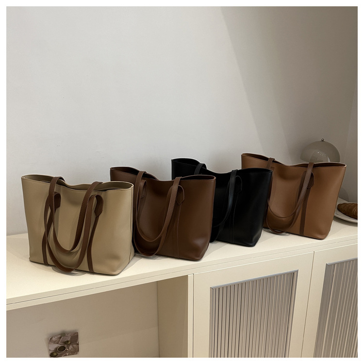 PU Tote Torba, Gradski Stil, Horizontalno Kvadratni Oblik, Zatvaranje Zipom, Unutarnji Pretinci sa Zipom (Tajni Džep, Džep za Identifikacijsku Karticu, Džep Tip Sandwich sa Zipom)