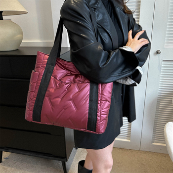 Ženska pamuk Tote torba u street trend stilu, horizontalno kvadratni oblik, zatvarač, džep za mobitel, podstava od poliestera