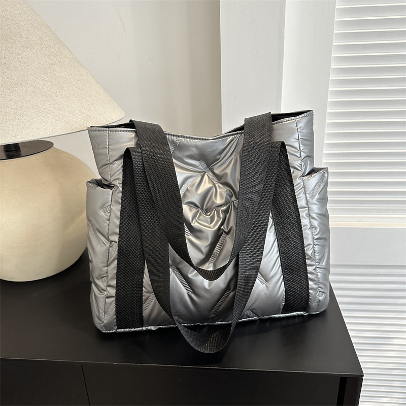 Ženska pamuk Tote torba u street trend stilu, horizontalno kvadratni oblik, zatvarač, džep za mobitel, podstava od poliestera