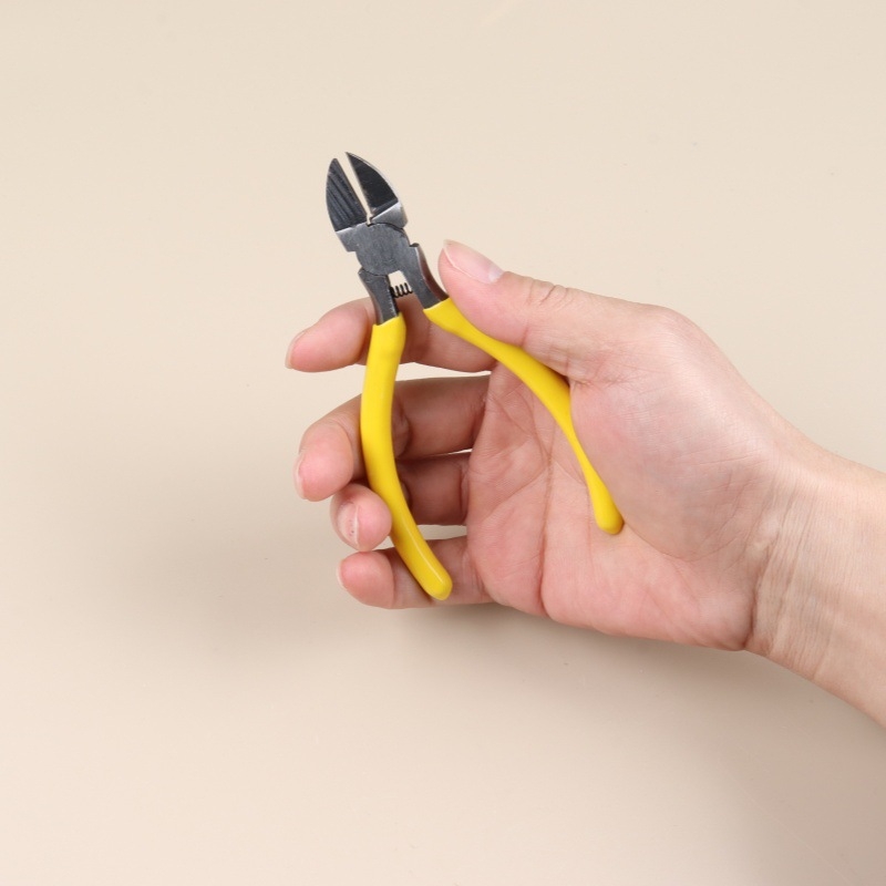 Maibu клещи с наклонени челюсти, висока твърдост, индустриално качество за рязане, 130 g, за пластмаса