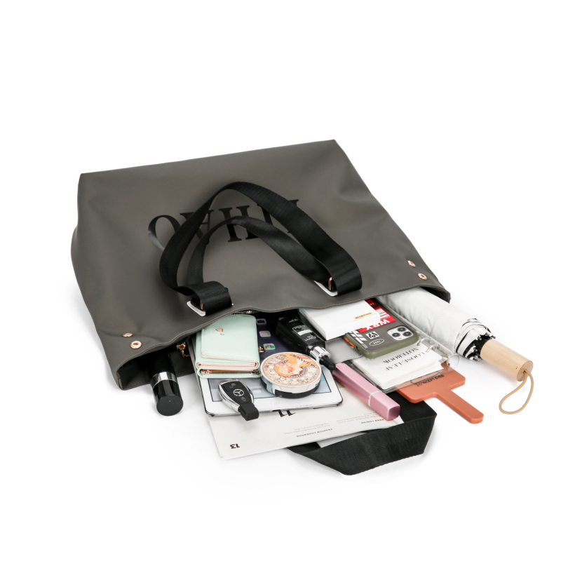 Putna torba od Oxford platna, kapacitet 20–35L, zatvaranje na zip, vodootporna i prozračna, model 6001