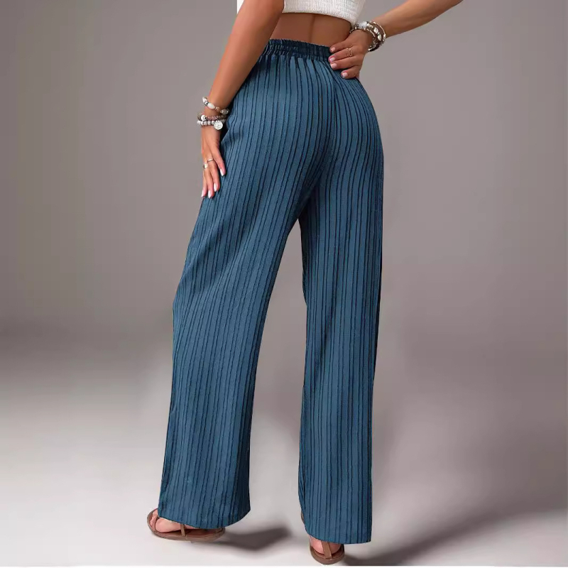 Casual hlače visokog struka, teksturirane plisirane, ravni kroj, tkanina poliester ≥95%
