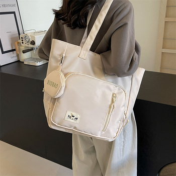 Torba za ramena, gradski minimalistički stil, platno, vodoravan kvadratni oblik, zatvarač, sezona ljeto 2024