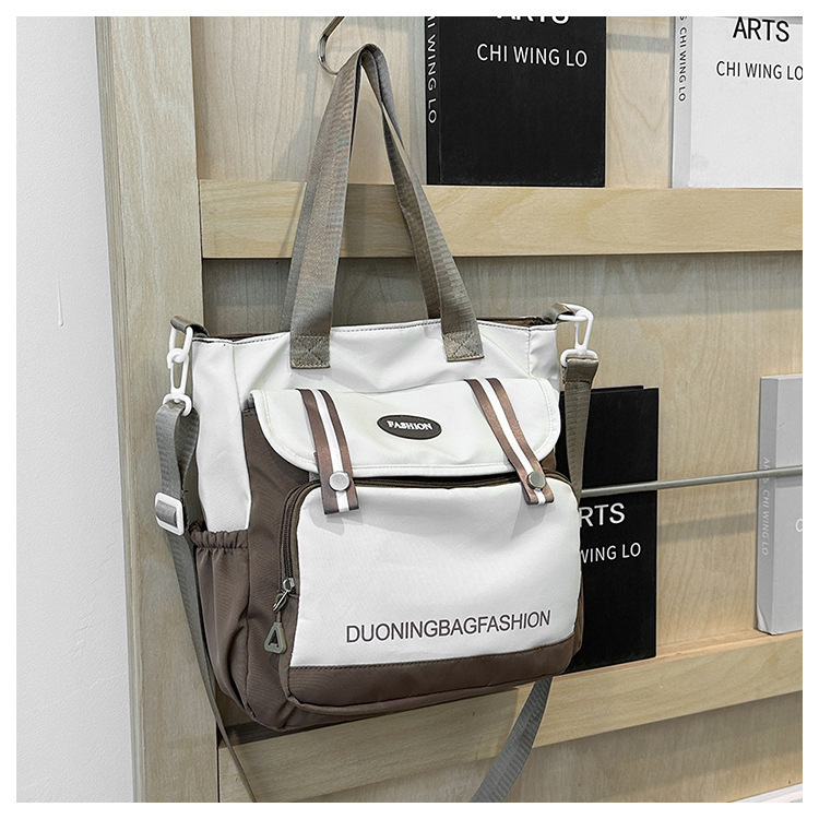 Ženska platnena tote bucket torba, horizontalni kvadratni oblik, zatvarač, podstava od poliestera, vanjski trodimenzionalni dizajn