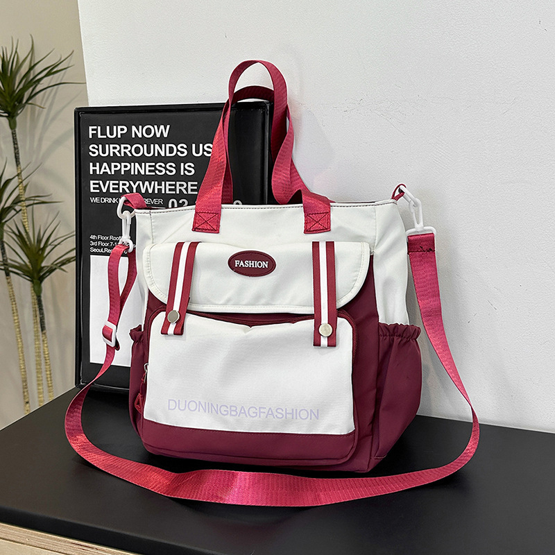 Ženska platnena tote bucket torba, horizontalni kvadratni oblik, zatvarač, podstava od poliestera, vanjski trodimenzionalni dizajn