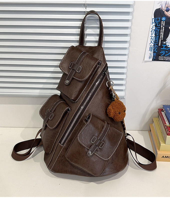 Ruksak PU, kapacitet 20–35 l, vodootporan, za 8-inčni laptop, zakrivljene naramenice (Kritične specifikacije: PU materijal; kapacitet 20–35 l; vodootpornost; 8-inčni laptop; zakrivljene naramenice)