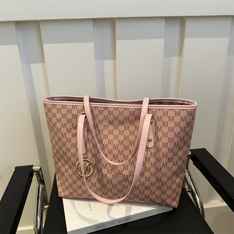 Tote torba, PU koža, horizontalni kvadratni oblik, zatvaranje zipom, džep za telefon, dvostruke naramenice