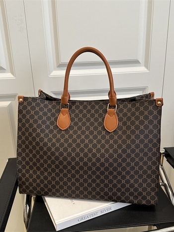 Utcai divat stílusú tote táska, PU anyag, cipzár, telefontartó zseb, poliészter bélés