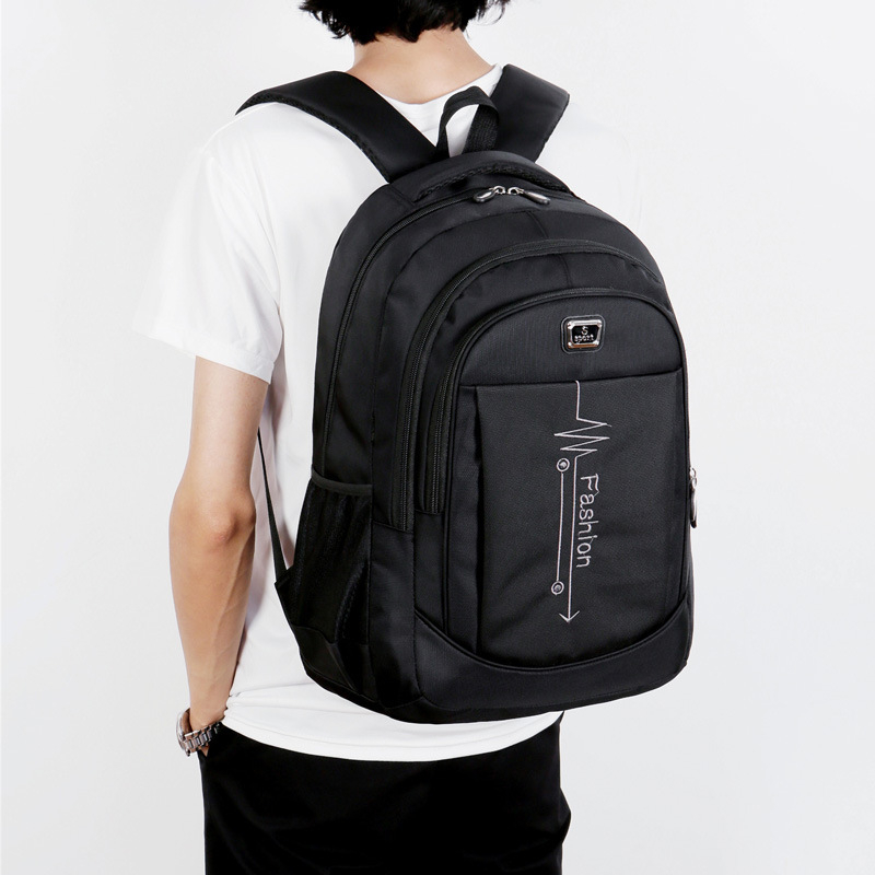 Oxford anyagú hátizsák, 20-35 L kapacitás, több rekesz, rekesz a 15 hüvelykes laptophoz, görbült vállpántok