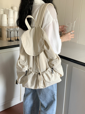 Ruksak u street-trend stilu od Oxford tkanine, unutarnja kanvas podstava, mekana konstrukcija, za svakodnevnu upotrebu