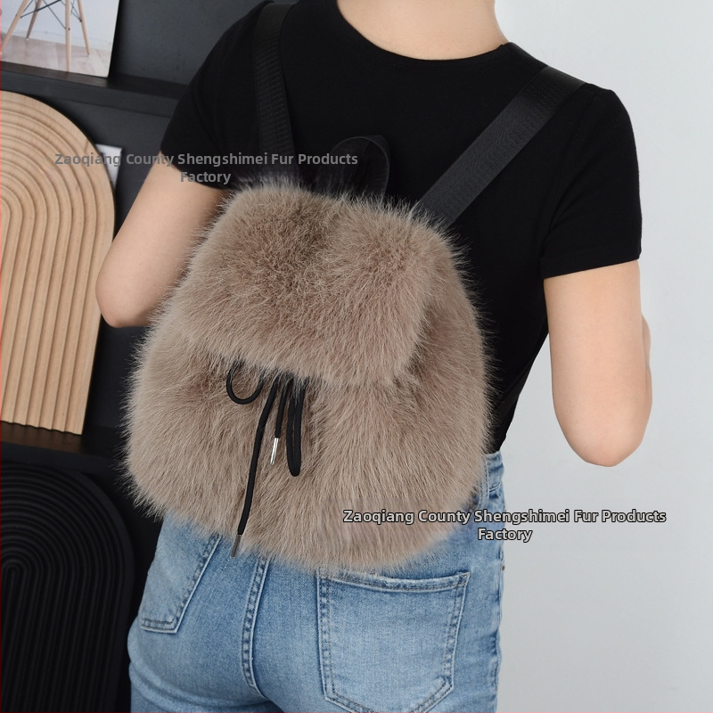 Plyšová dámska taška typu vedro, veľká kapacita, zapínanie na šnúrku, vertikálny štvorcový tvar, bez podšívky, na denné nosenie