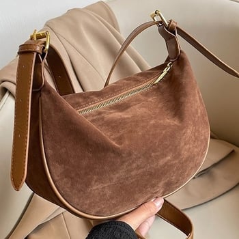 Dumpling torba za nošenje preko ramena — velur materijal, street trend stil, oblik dumpling, zatvaranje na zip, poliester podstava, unutarnji džep sa zipom