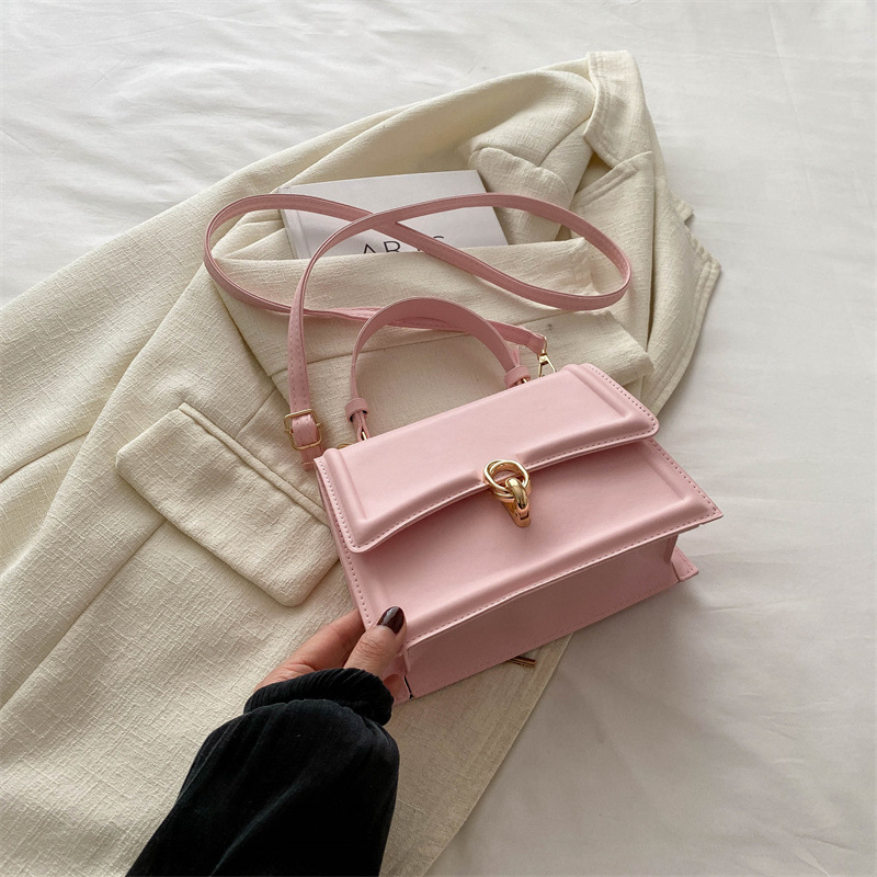 PU kožna vodoravna kvadratna torba — gradski stil, crossbody s poklopnim zatvaranjem, ljeto 2024