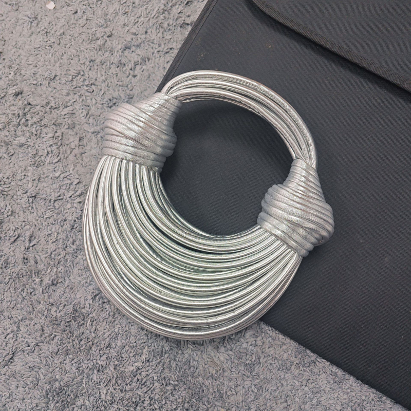 PU pletena torba – okruglog oblika, 3D vanjski dio, zatvarač, podstava od poliestera