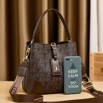 PU чанта-кофа, урбан стил, цип, ежедневна употреба