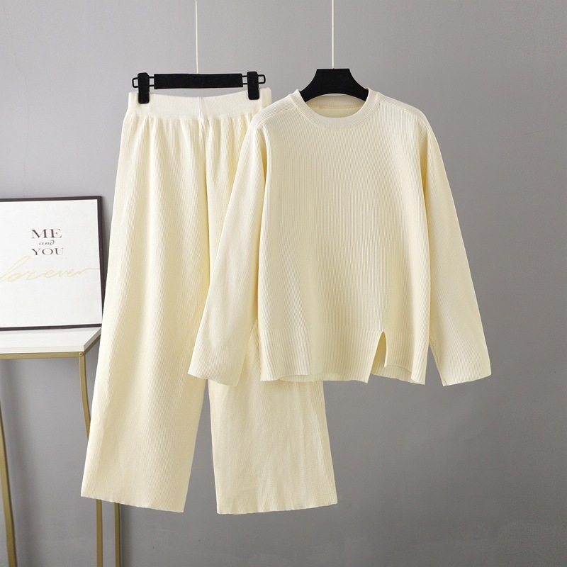 Ženski dvodijelni pleteni set: top s dugim rukavima i široke hlače, jednobojni, core-spun vlakno, viskozno-akrilna smjesa, gradski stil