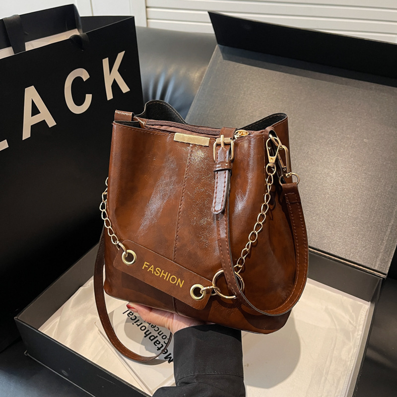 Geantă de tip bucket pentru femei, crossbody – PU, stil urban simplu, închidere magnetică, buzunar intern pentru telefon