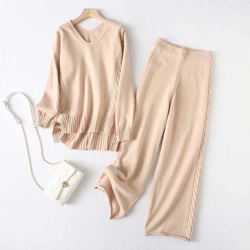 Dva komada pleteni set: gornji dio s dugim rukavima i širokim hlačama, poliester-spandeks pletivo, proljeće 2024, za žene