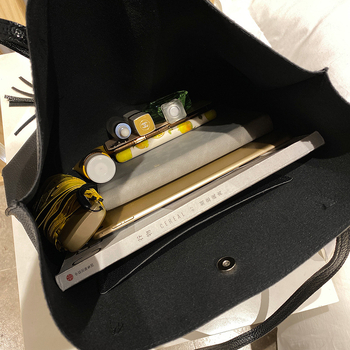 PU anyagú női bucket táska, puha fogantyúval és bőr vállpánttal, mágneses zár