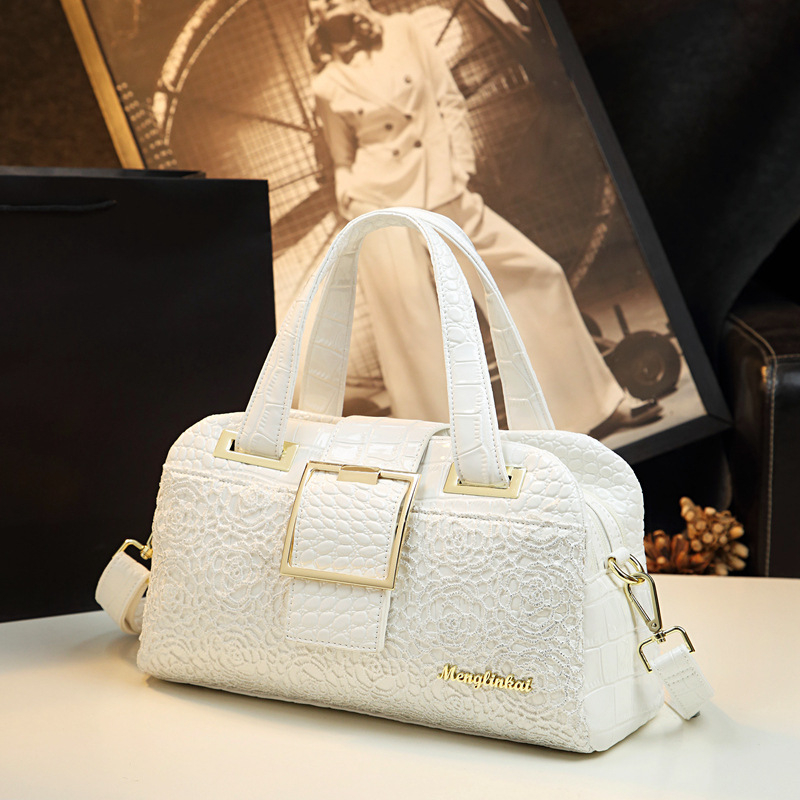 PU дамска чанта с дантелен крокодилски модел; презрамка за рамо и кръстосана презрамка; бизнес стил; вътрешни джобове: джоб с цип, джоб за телефон, джоб за ID и допълнителен джоб