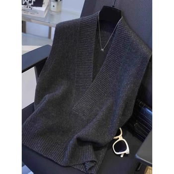 Плетен жилет от вълна, халтерна яка, свободен силует, пуловер стил, есен 2024