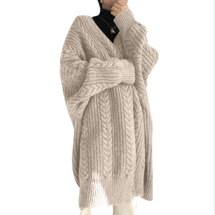 Debeli pleteni kardigan, jednobojna boja, srednje duljine, pamuk–poliester smjesa, slobodan kroj