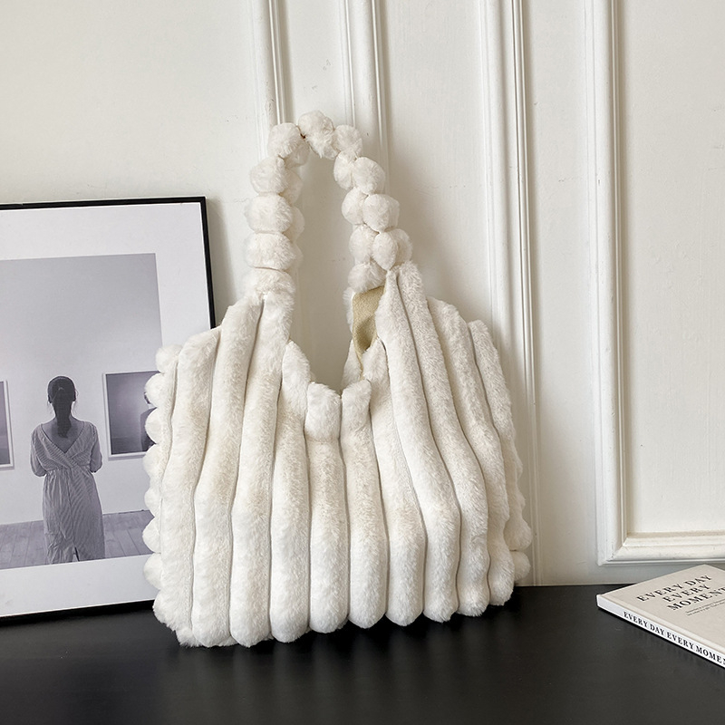 Pliš torba za žene, Tote, magnetsko zatvaranje, džep za telefon, vertikalni kvadratni oblik