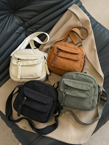 Corduroy oldaltáska keresztpánttal, utcai stílus, cipzáras zárás, poliészter bélés, 2024 tavasz