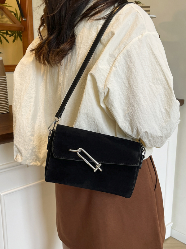 PU mala kvadratna torbica za rame sa zatvaračem, dvije naramenice, laminirani unutarnji džep sa zatvaračem