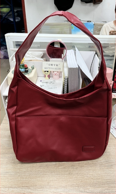 PU taška v tvare vedra, Crossbody na každodenné nosenie, Veľká kapacita, Magnetické zapínanie