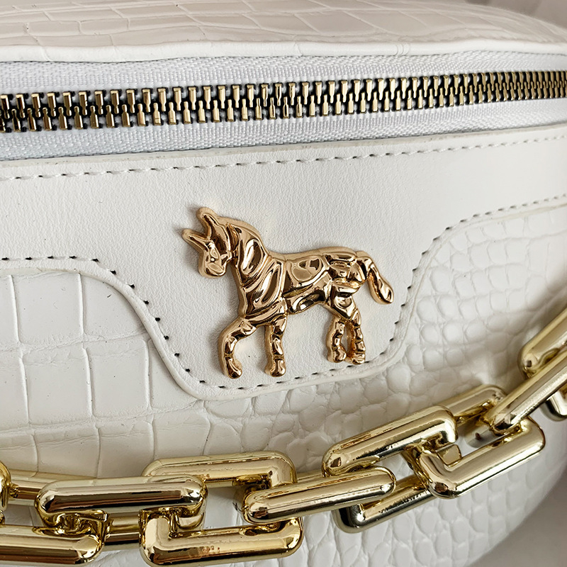 Ženska crossbody torbica s uzorkom krokodila, PU materijal, lančani remen, saddle bag oblik, unutarnji džep sa zatvaračem