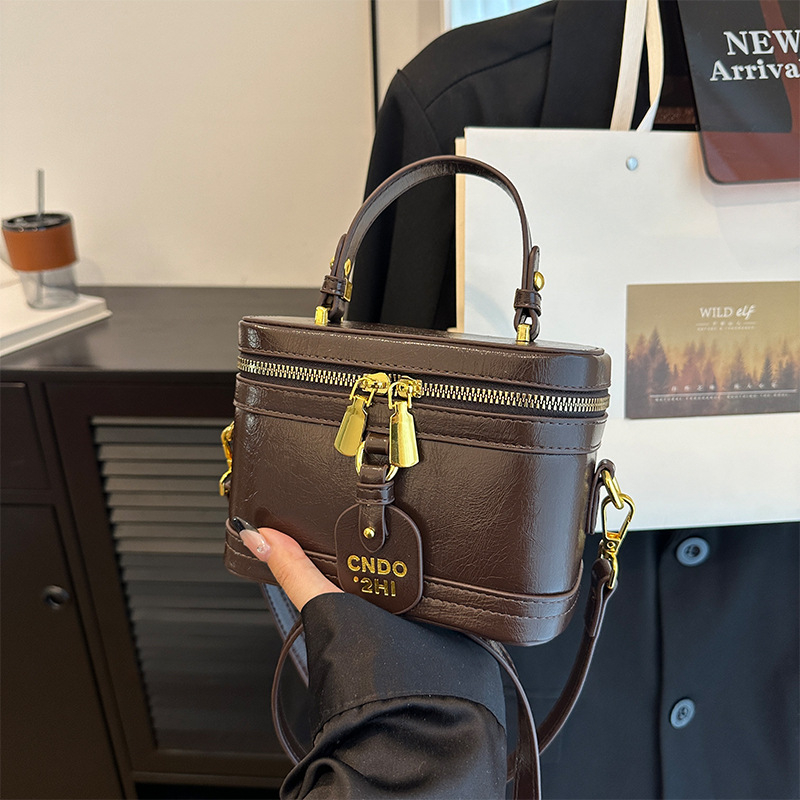 PU Tote torba od PU s horizontalnim kvadratnim oblikom, zatvaranje na zip, poliester podstava, džep za telefon (PU, horizontalni kvadratni oblik, zip zatvaranje, poliester podstava, džep za telefon)