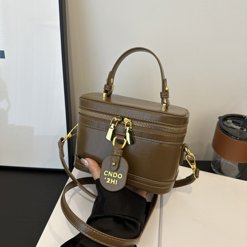 PU Tote torba od PU s horizontalnim kvadratnim oblikom, zatvaranje na zip, poliester podstava, džep za telefon (PU, horizontalni kvadratni oblik, zip zatvaranje, poliester podstava, džep za telefon)