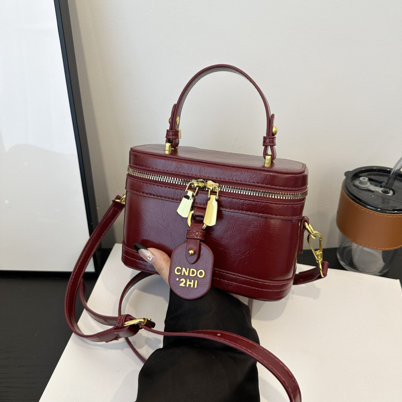 PU Tote torba od PU s horizontalnim kvadratnim oblikom, zatvaranje na zip, poliester podstava, džep za telefon (PU, horizontalni kvadratni oblik, zip zatvaranje, poliester podstava, džep za telefon)