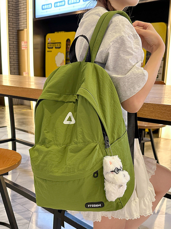 Νάιλον σακίδιο πλάτης για καθημερινά ταξίδια, στυλ δρόμου, μοτίβο γραμμάτων, χωρητικότητα 20–35 L, κυρτός ιμάντας ώμου