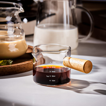 Φλυτζάνι εσπρέσο με γυάλινο σώμα και κλίμακα μέτρησης, ξύλινο χερούλι – μοντέρνο απλό στυλ καφέ φλιτζάνι με εκτυπωμένο λογότυπο