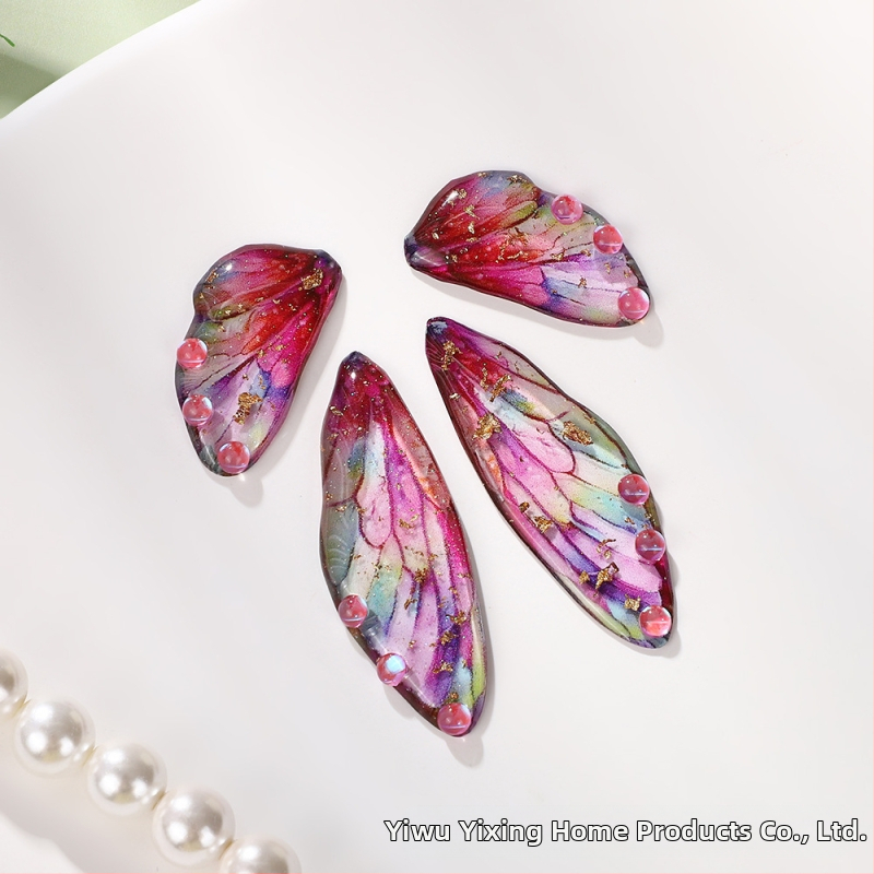 Обици с крила на пеперуда - Епоксидна смола, текстурен модел, лято 2024