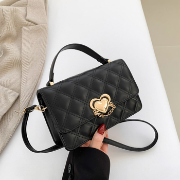 PU rankinė su diamantiniu siuvinėjimu, urbanistinio minimalistinio stiliaus, horizontalaus kvadrato forma, magnetinis užsegimas, vidinė kišenė telefonui