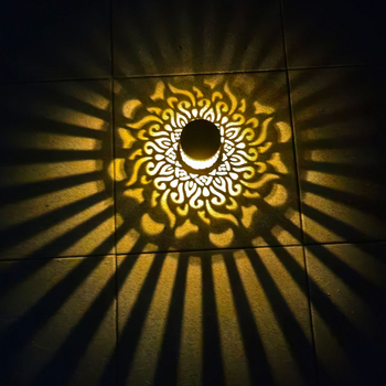 Ηλιακή τοίχικη λάμπα με σχέδιο μάνταλα-ηλίανθος για κήπο – LED, IP65, μοντέλο ZY-005, χρόνος φωτισμού 6–12 ώρες, ζωή 5000 ώρες