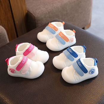 Παιδικά παπούτσια για περπάτημα: διαπνεόμενος επάνω από διχτυωτό υλικό, αντιολισθητική σόλα, Velcro κλείσιμο, για 12–36 μήνες, καλοκαίρι