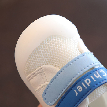 Παιδικά παπούτσια για περπάτημα: διαπνεόμενος επάνω από διχτυωτό υλικό, αντιολισθητική σόλα, Velcro κλείσιμο, για 12–36 μήνες, καλοκαίρι