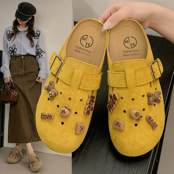 Γυναικείες vintage slip-on παπούτσια με διατρυχημένο σχεδιασμό, επάνω μέρος από συνθετικό δέρμα, εσωτερικό με δίχτυ, σόλα από σύνθετο υλικό, κατασκευή με έγχυση, επίπεδη σόλα, ύψος σόλας 0–3 εκ., Καλοκαίρι 2025