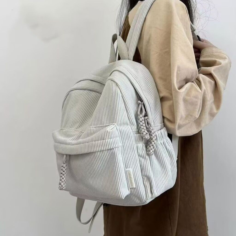 Batoh Corduroy pre unisex, mestská jednoduchosť; objem 56–75 L, kompatibilný s 9-palcovým notebookom, ergonomický chrbtový panel, polyesterová podšívka
