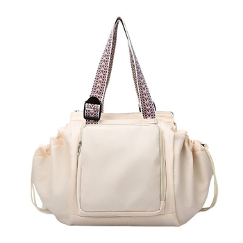 Mama cestovný batoh z Oxford materiálu, zapínanie na zips, vnútorná kapsa na zips, vnútorná patch kapsa, dvojité ramenné popruhy