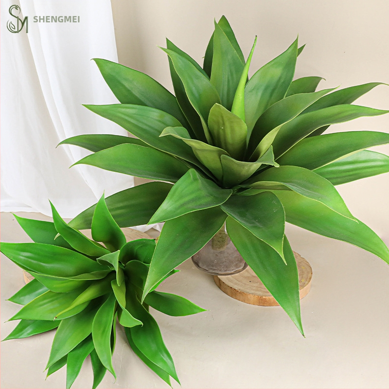 Umelá rastlina agáve – dekoratív prvok pre vonkajšie priestory a domovú výzdobu; Značka Holy Beauty; Druh: Simulation Agave; Použitie: vonkajšie, rekvizita na fotografovanie, domová dekorácia