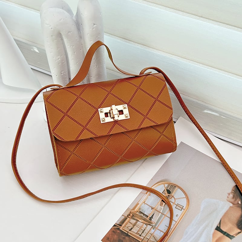 Дамска мини чанта PU - квадратна хоризонтална форма, капак за затваряне, джоб за ID, мек материал