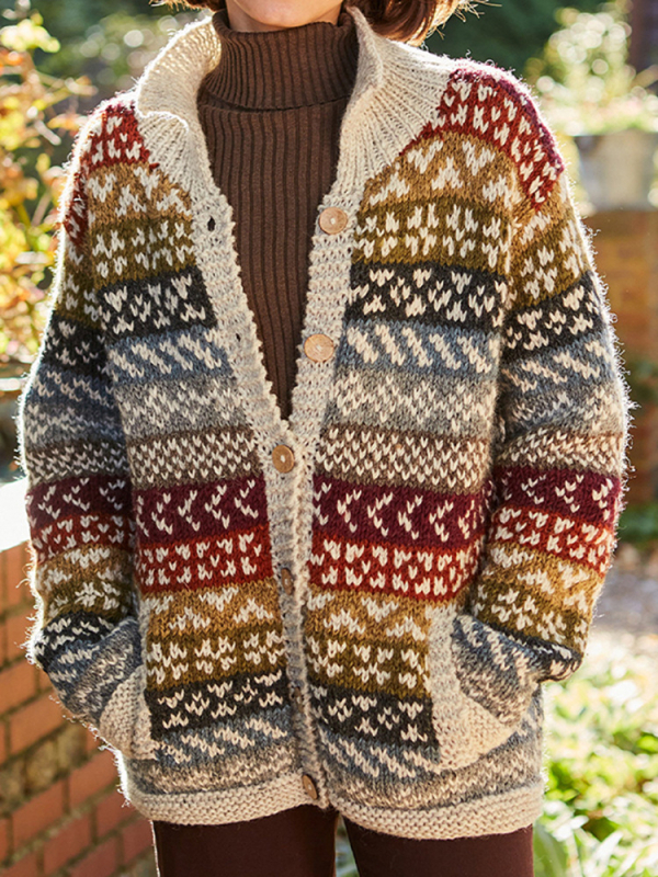 Kardigans ar lakplēces apkakli, brīvs siluets, vidēja garuma, 3D ziedu raksts uz poliesteres auduma