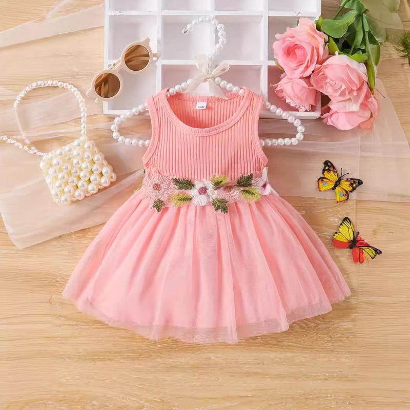 Lányoknak nyári ujjatlan ruhája virágos övvel és hálós betéttel, édes patchwork-stílus, 93% pamut